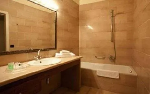 ****  Hotel Opera Antwerpen Centrum Belgia